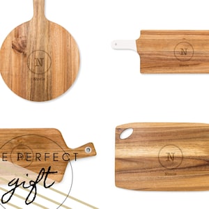 Tabla de cortar personalizada - Diseño de monograma circular - Tabla de charcutería personalizada - Regalo para mamá - Regalo para hermana - Decoración de cocina - Decoración del hogar