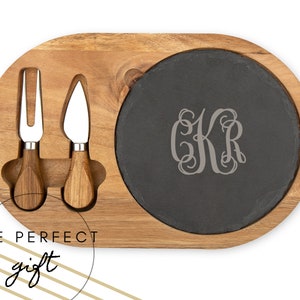 Custom Monogram Charcuterie Serving Board - Personalized Charcuterie Board - Housewarming Gift - Gifts for Her - Wedding Gift for The Couple