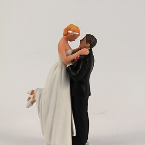 Personalized Interlocking Bride and Groom Wedding Cake Topper- Medium ...