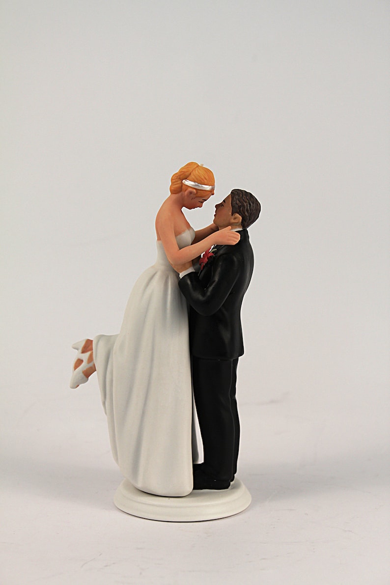 Personalized Interlocking Bride and Groom Wedding Cake Topper- Medium ...