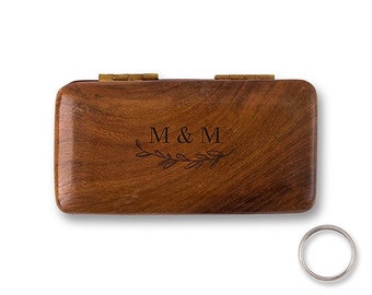 Custom Wooden Wedding Ring Box - Garland - Woodland - Personalized Ring Box - Outdoor Wedding - Boho Chic - Ring Bearer - Wooden - Nature