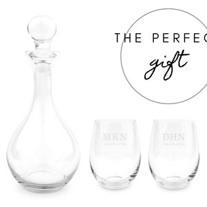 Engraved Monogram Wine Decanter - Personalized Wine Decanter Gift Set - Custom Wine Glasses with Decanter - Engraved Gift Set - Wine Carafe