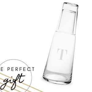 Juego de jarra de agua y vaso para mesita de noche personalizado - Juego de regalo personalizado - Regalo de vacaciones - Regalo de San Valentín - Regalo para ella - Regalo para él