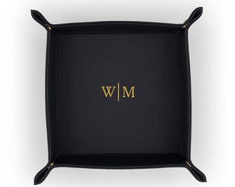 Personnalisé noir simili cuir bijoux plateau - monogramme en relief bijoux plateau - mariage cadeau - cadeau personnalisé - bijoux noir