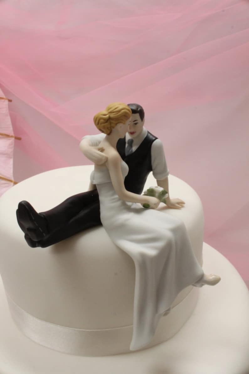 Personalized Wedding Cake Topper Wedding Couple Look of | Etsy