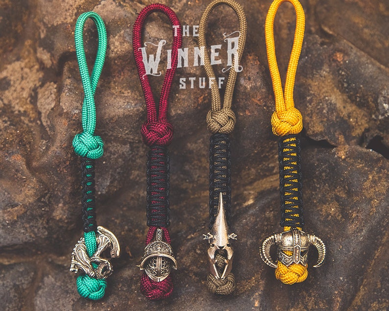 Custom paracord Lanyard / Keychain / Key Fob with the selected Etsy