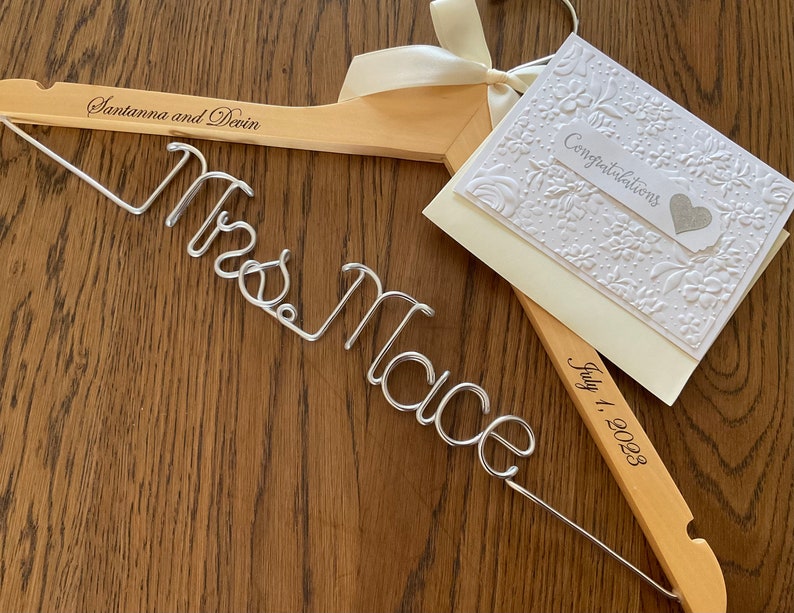 wedding hanger,wedding hanger for bride,bridal hanger,bridal dress hanger,bride gift,wedding hanger,Personalized Hanger,Bride hanger natural +card