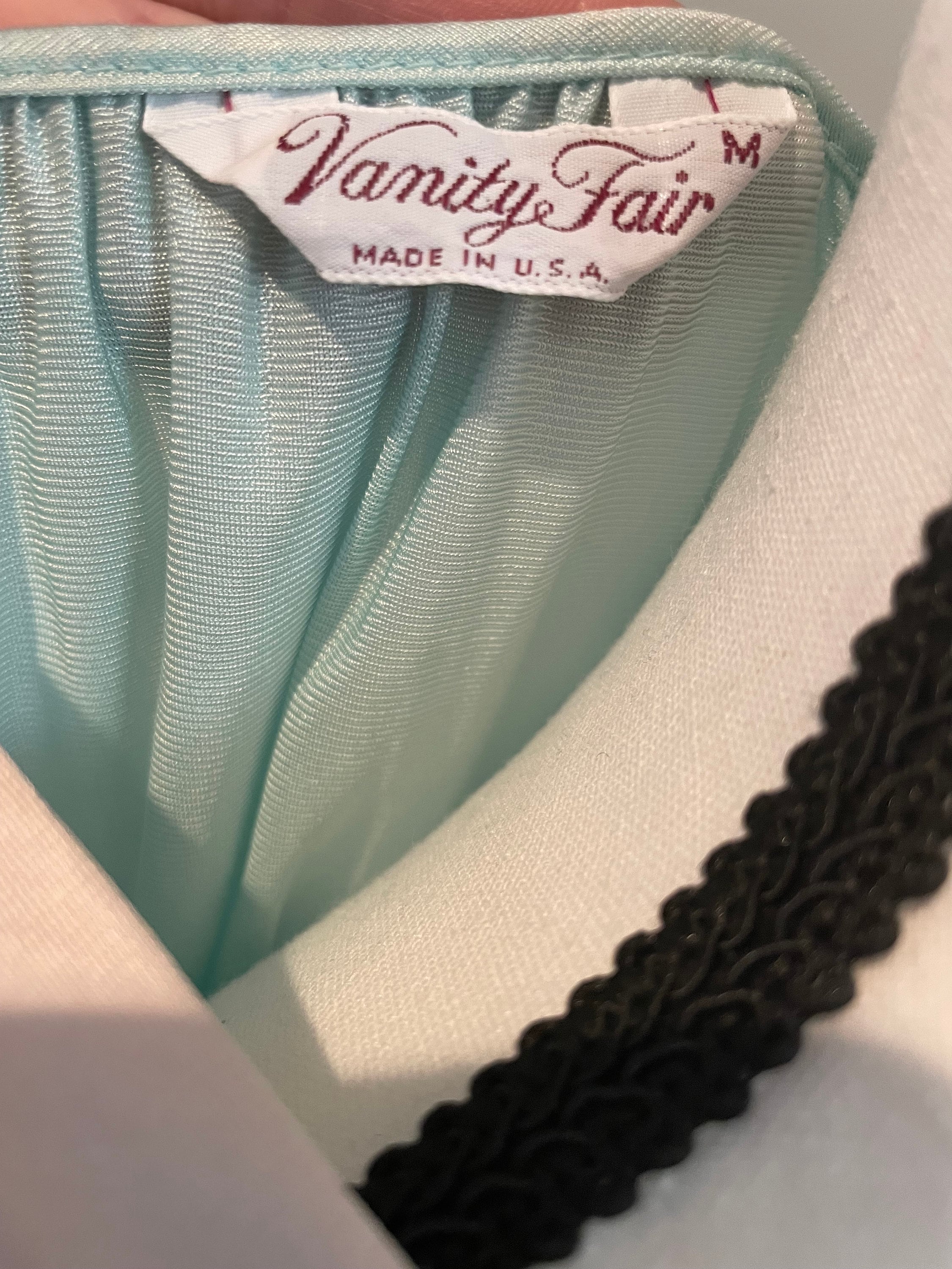 Vintage Vanity Fair Nightgown and Robe - Etsy