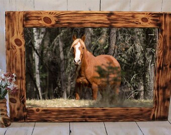 Photographie encadrée de cheval sauvage - Décorations de chevaux pour la maison - Impression de photographie de cheval rustique - Décorations de cabane en rondins - Impression de cheval sauvage