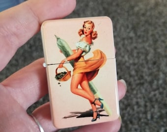 Smoking Pin Up Flip Top Lighter