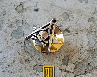 Master Degree Lapel Pin with Skull - 925k Sterling Silver, Handmade Men's Jewelry, Masonic Design and Unique Gift