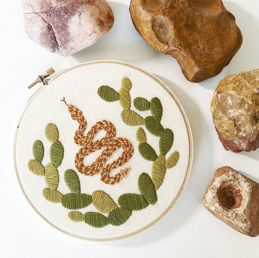 Embroidery Kit Rattlesnake Embroidery Kit Intermediate Embroidery Kit 6