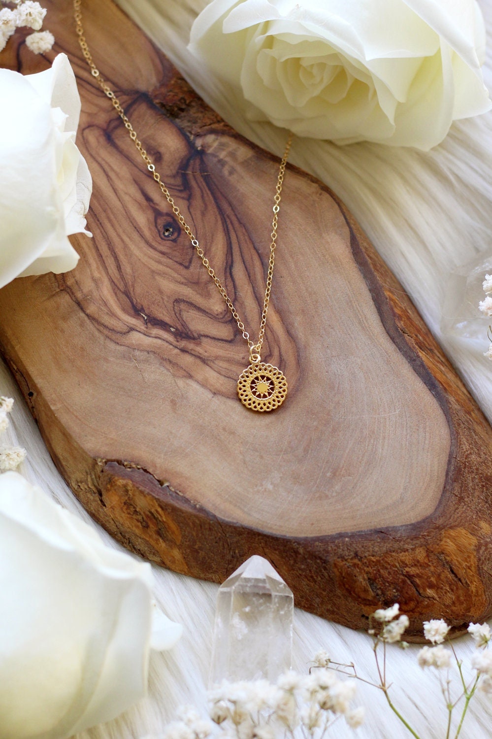 Gold simple pendant store
