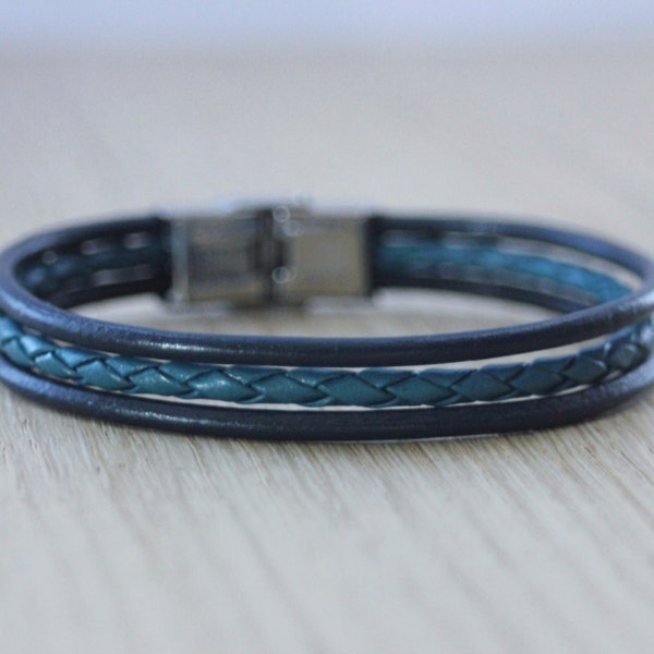 Bracelet homme en cuir bleu nuit et cuir tressé bleu pétrole fermoir acier inoxydable