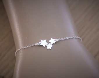 Minimalist Silver sterling bracelet 3 little stars
