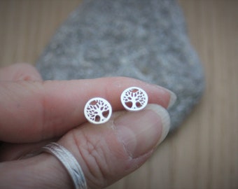 Boucles d'oreilles minimalistes arbre de vie en argent massif