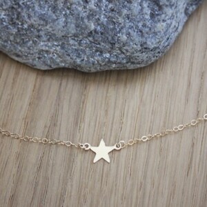 Minimalist Little star Gold Filled choker Necklace zdjęcie 8