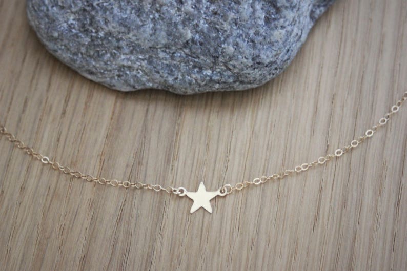 Minimalist Little star Gold Filled choker Necklace zdjęcie 8