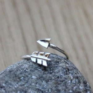 Silver sterling arrow ring adjustable size