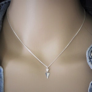 Minimalist sterling silver necklace with zircon arrowhead pendant