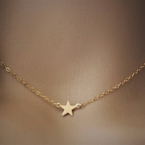 Minimalist Little star Gold Filled choker Necklace zdjęcie 4