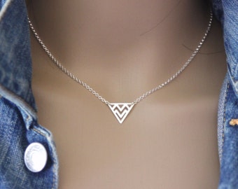Minimalist and geometric Sterling silver choker necklace pendant ethnic triangle