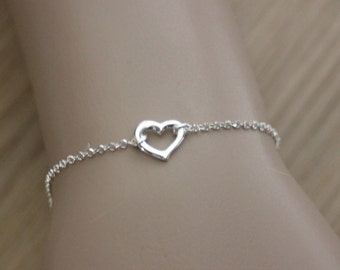 Minimalist Sterling Silver heart Bracelet