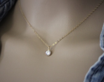 Minimalist Gold Filled choker necklace with little cristal zirconia diamond pendant 6mm