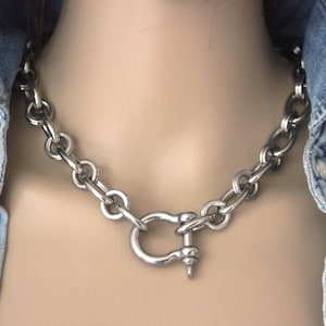 Stainless steel necklace with large XL links and shackle clasp