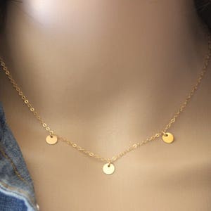 Minimalist choker Necklace Gold Filled 3 small round medals