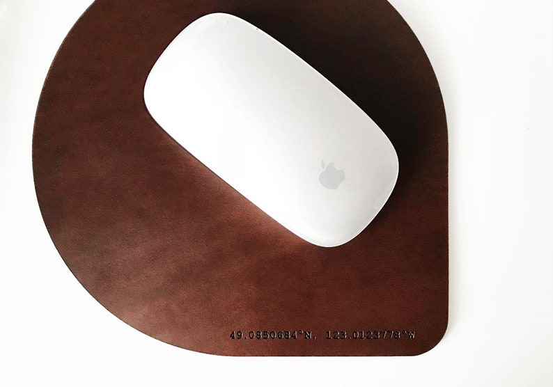 Modern personalized leather mousepad for men, cool custom office accessory, engraved minimalistic leather mouse pad image 7