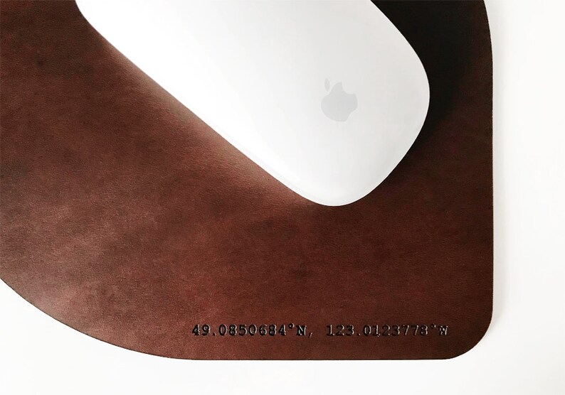Modern personalized leather mousepad for men, cool custom office accessory, engraved minimalistic leather mouse pad image 8