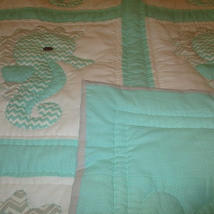 Mint Seahorse Quilt
