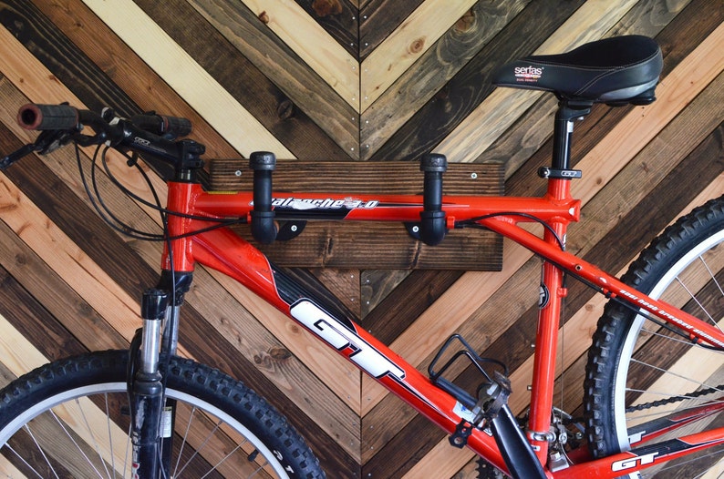 metal pipe bike rack