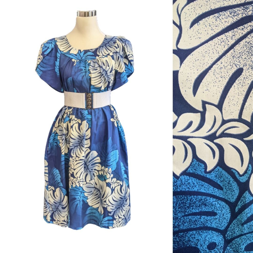 Vintage 80s Hawaiian Dress Muumuu Blue Tropical Floral Print Muu