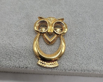 Vintage Owl Brooch Pin Gold Tone  Textured 2" Wise Eyes