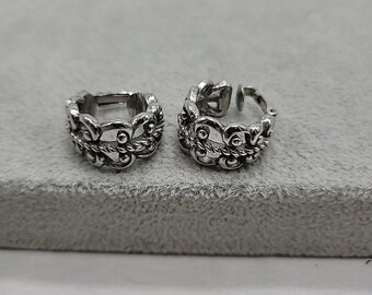 Vintage Avon Ornate Half Hoop Clip On Earrings Silver Tone Geometric Jewelry