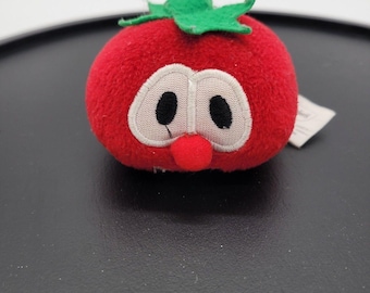 VeggieTales  Bob The Tomato Finger Puppet 2"