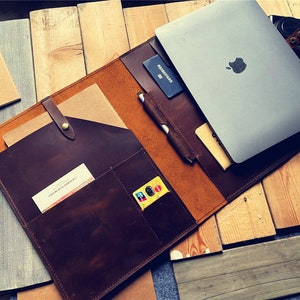 Läderfodral för Surface Pro-datorer: Personligt fodral