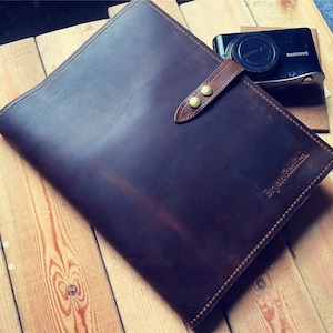 Engraved Leather iPad Pro 12.9 Case iPad Air 5 Sleeve 10.2 Pencil Holder iPad Mini 6 Cover 10.5 10.9 11 inch iPad Portfolio iPad 6 7 8 9 10