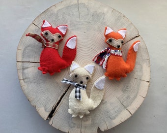 Felt Fox Ornament | Hand made, Hand sewn, Woodland, Christmas, Holiday Ornaments