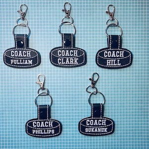 Hockey Bag Tag- Matte COACH + NAME, Hockey Keychain