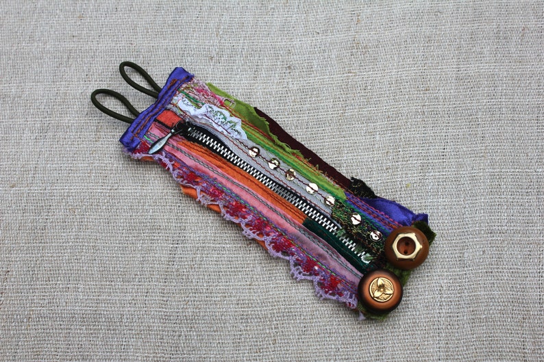 Groovy /& Cool in Hipster-Gypsy-Boho Chic Beautiful Colorful Cuff with a Twist