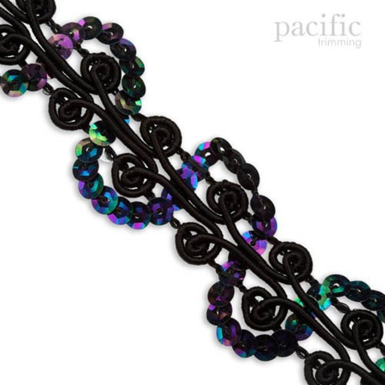 310037SQ 1 14 Braided SequinThread Scroll Trim