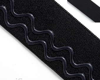 Woven Elastic With Wavy Centered Silicone : 131105