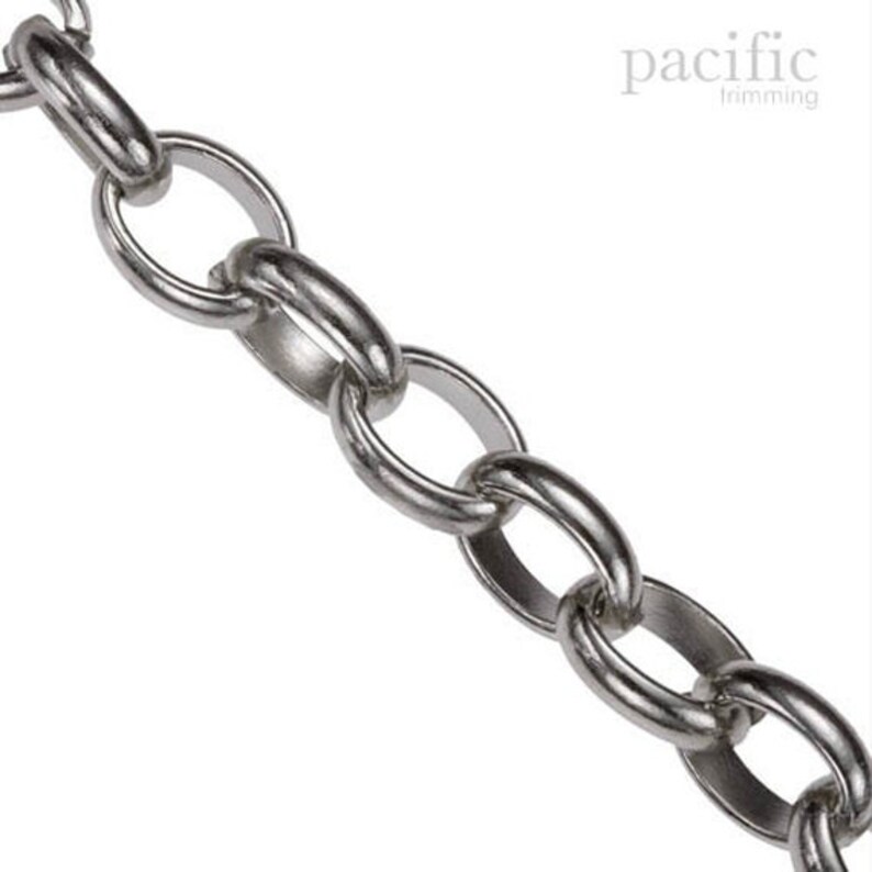 15mm x 11mm Rollo Chain 110153