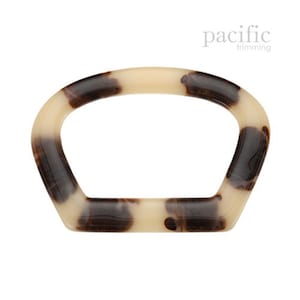Acrylic D-Shape Handle 5 3/4&quot;x4&quot;: 170958HD