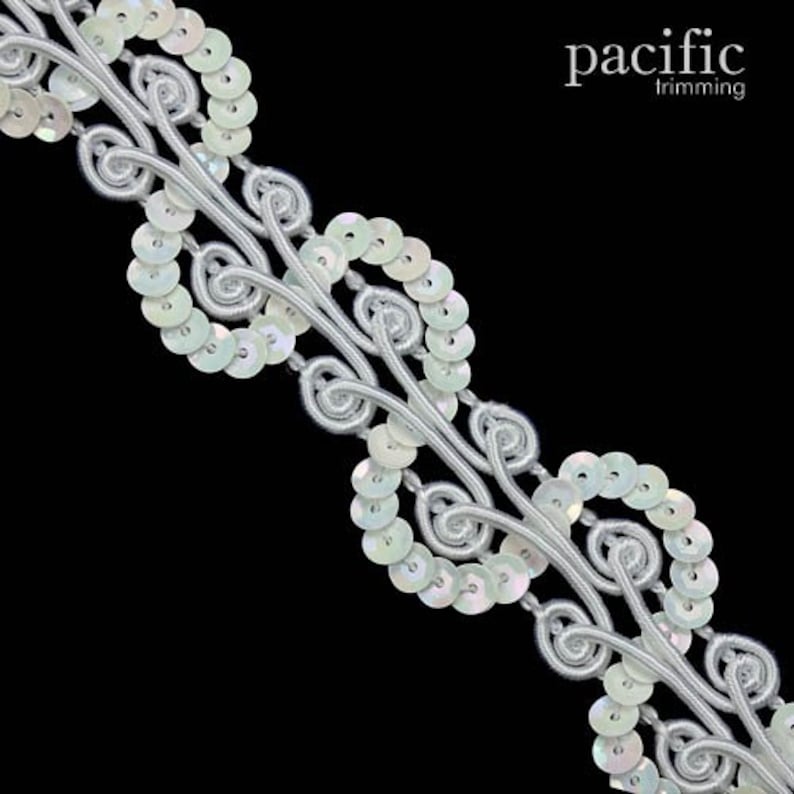 310037SQ 1 14 Braided SequinThread Scroll Trim