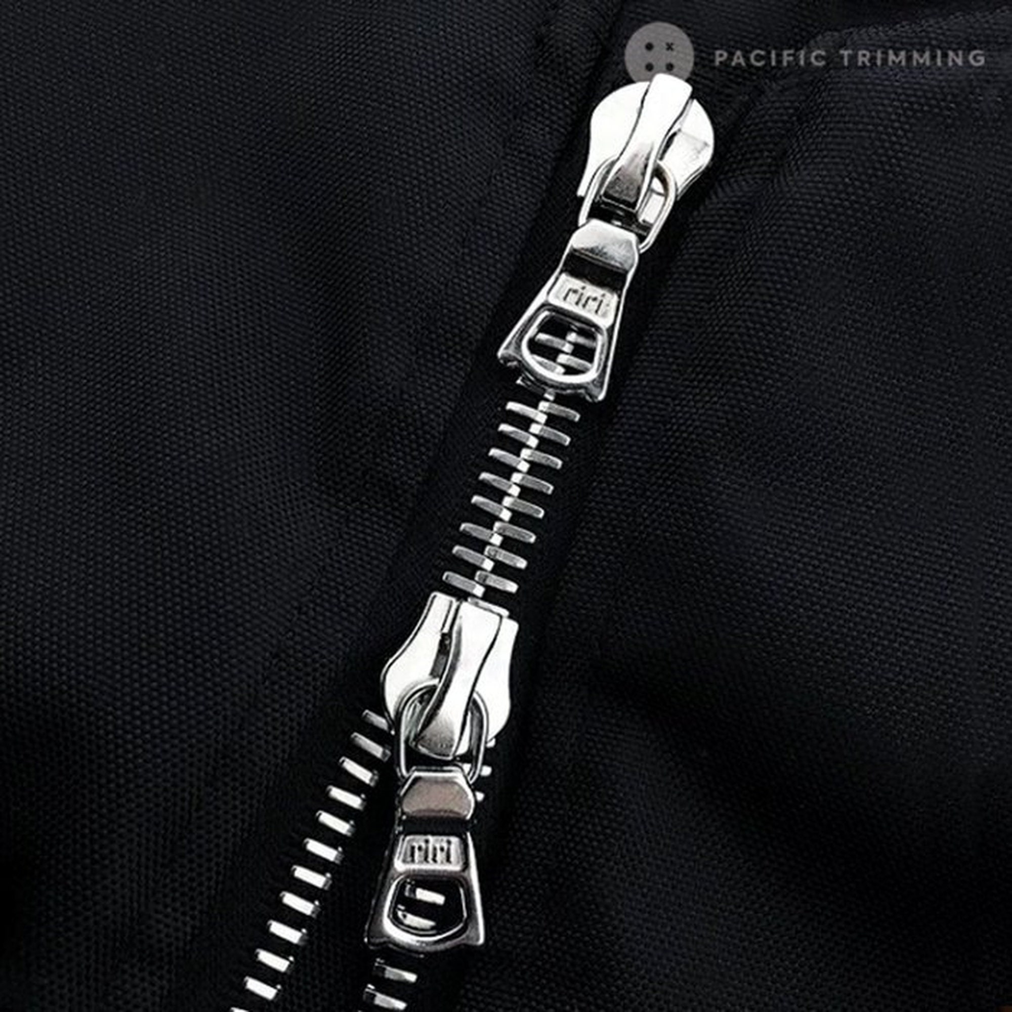 Two Way Zipper 