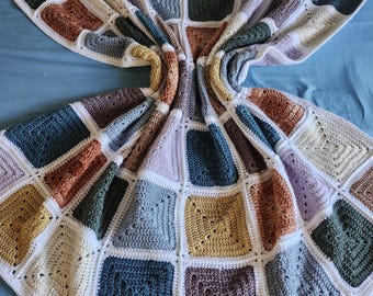 Crochet Granny Square Baby Blanket: Soft Acrylic Afghan